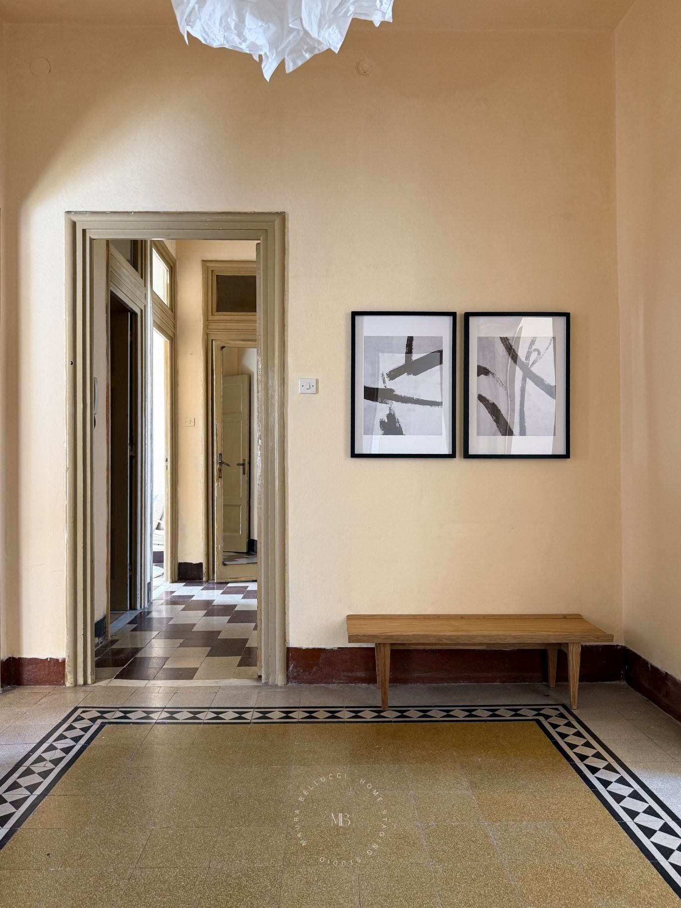 Ingresso verticale Via Bari - copertina